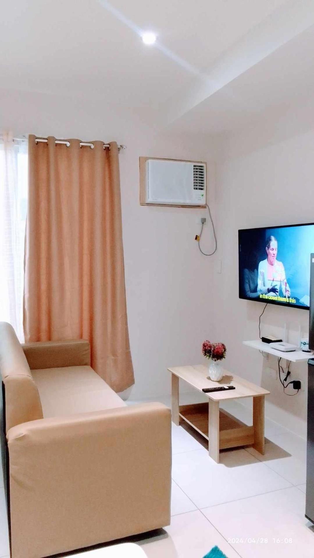 Studio Type Staycation Matina Enclaves Condo Fully Furnished Davao Exterior photo